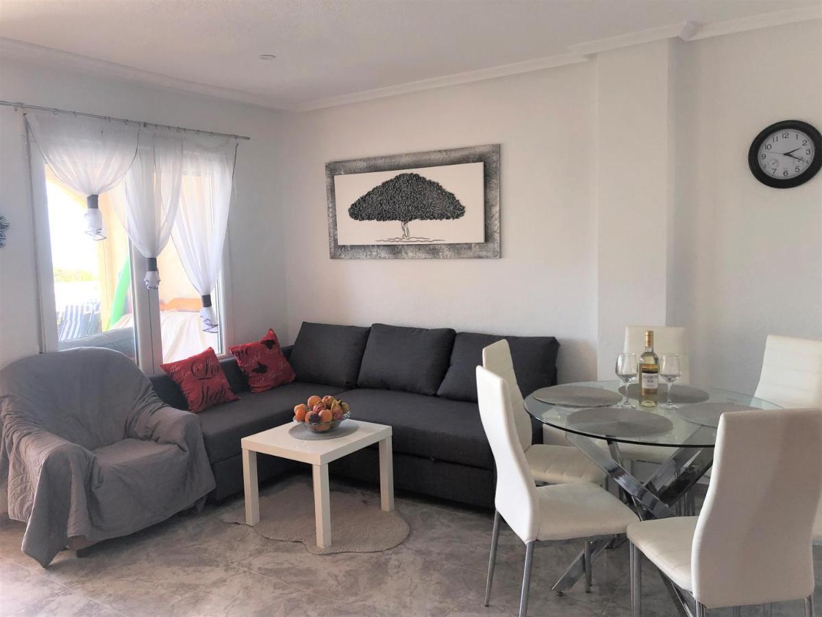 Seafront Dream Apartment Torrevieja Exterior photo